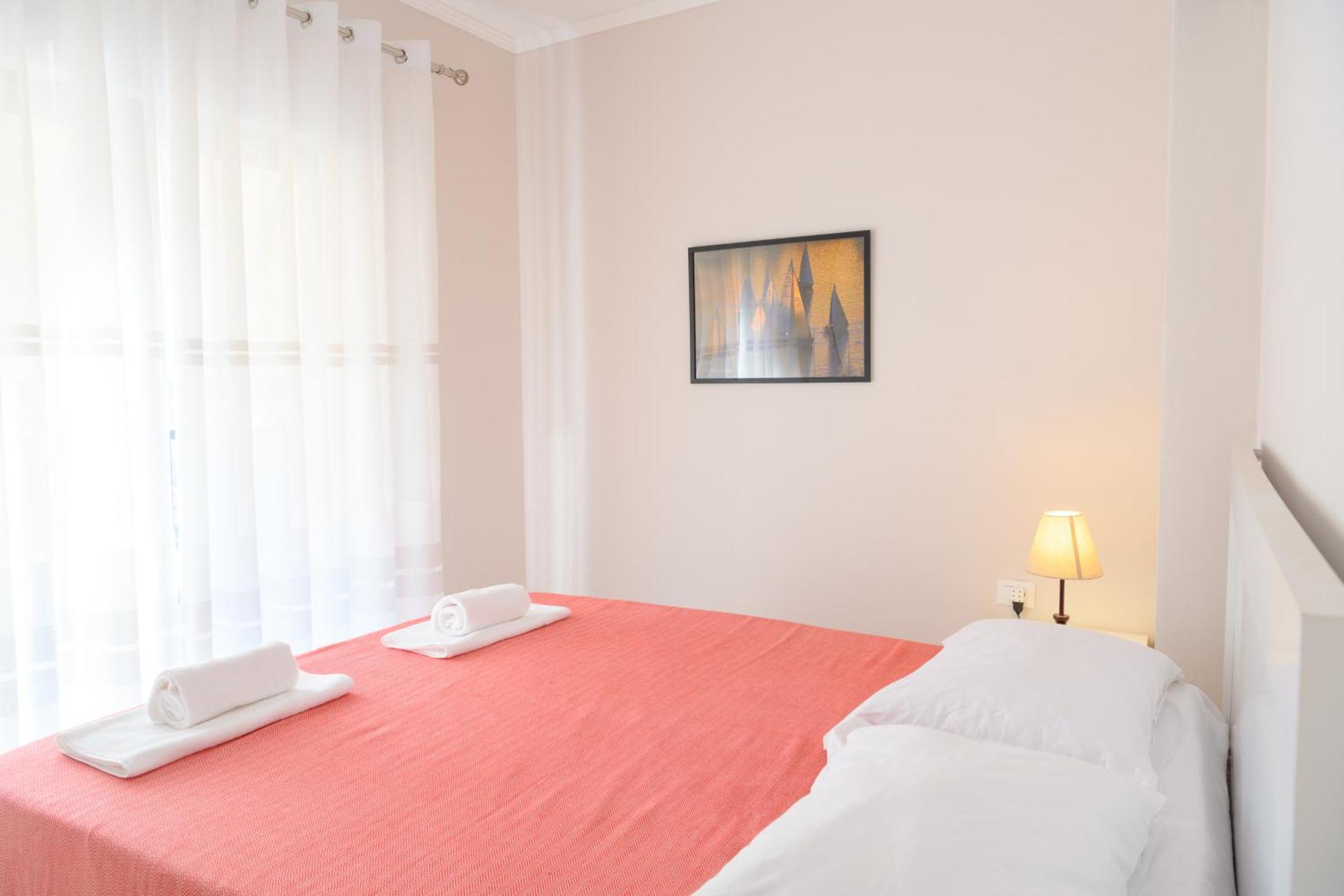Apartman Cityscape 3- Vibrant Modern Tirana